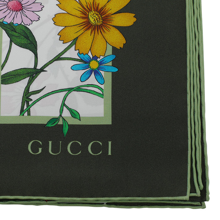 Gucci Scarfs Green Silk