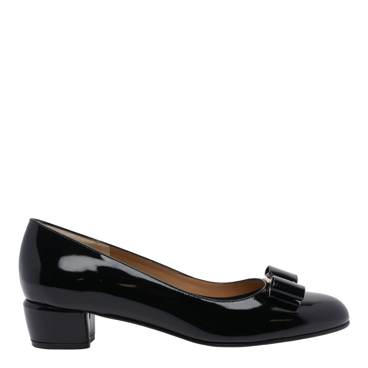 Ferragamo With Heel Black Patent Leather/leather Sole