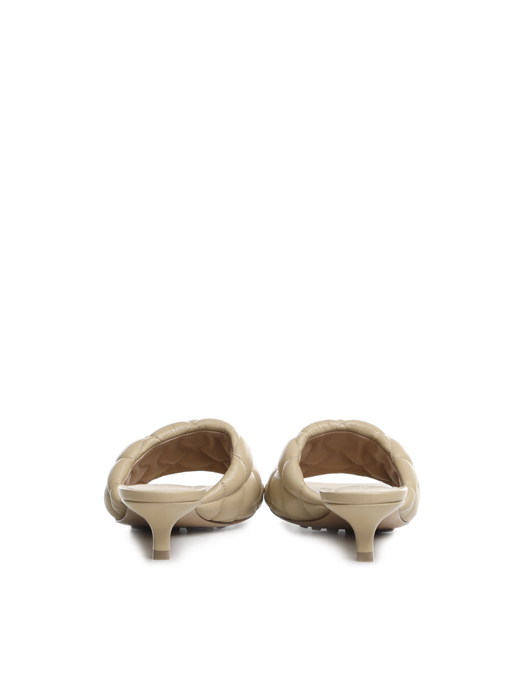 Bottega Veneta Sandals Beige Lambskin