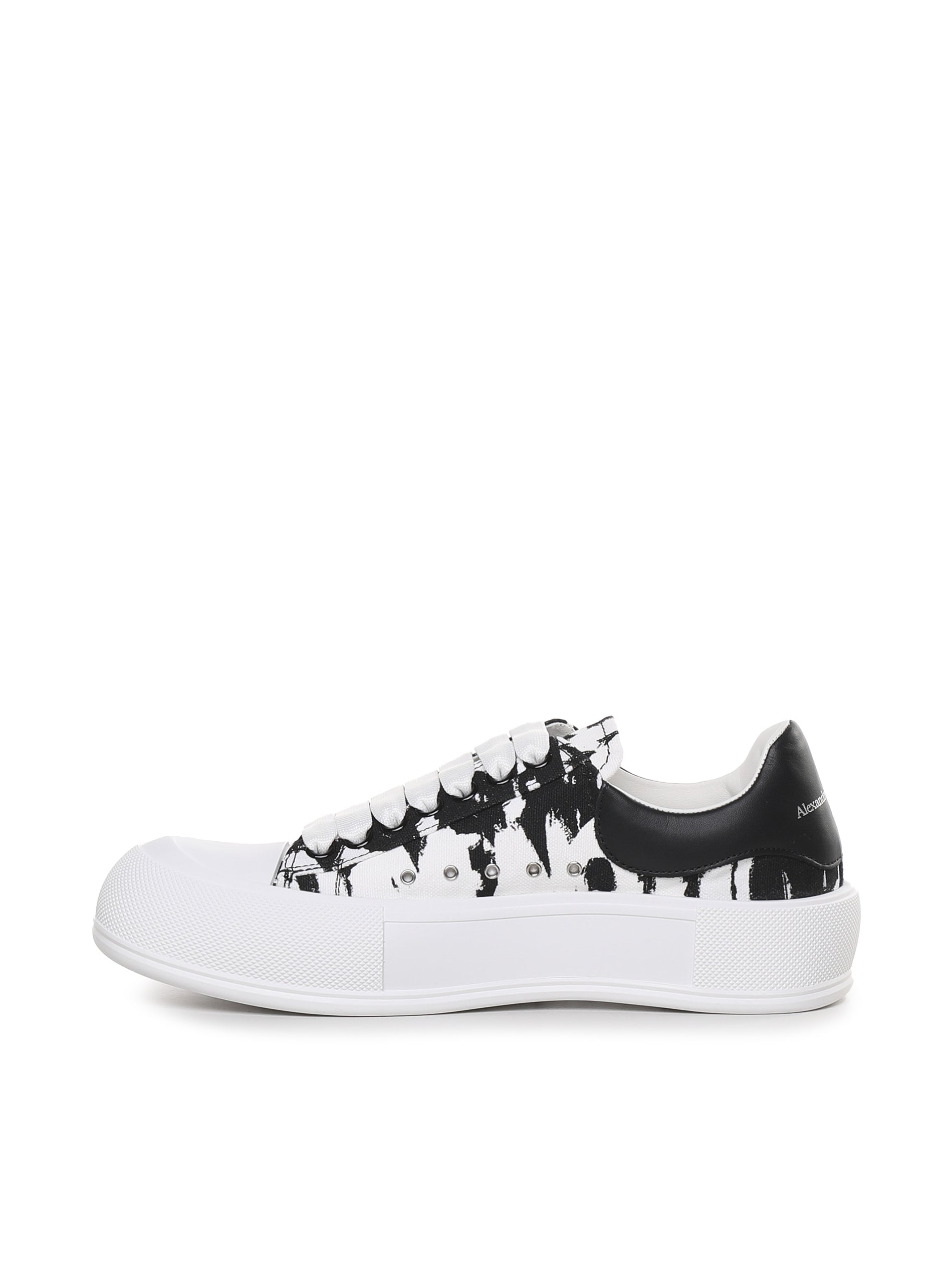Alexander Mcqueen Sneakers White, Black Calfskin