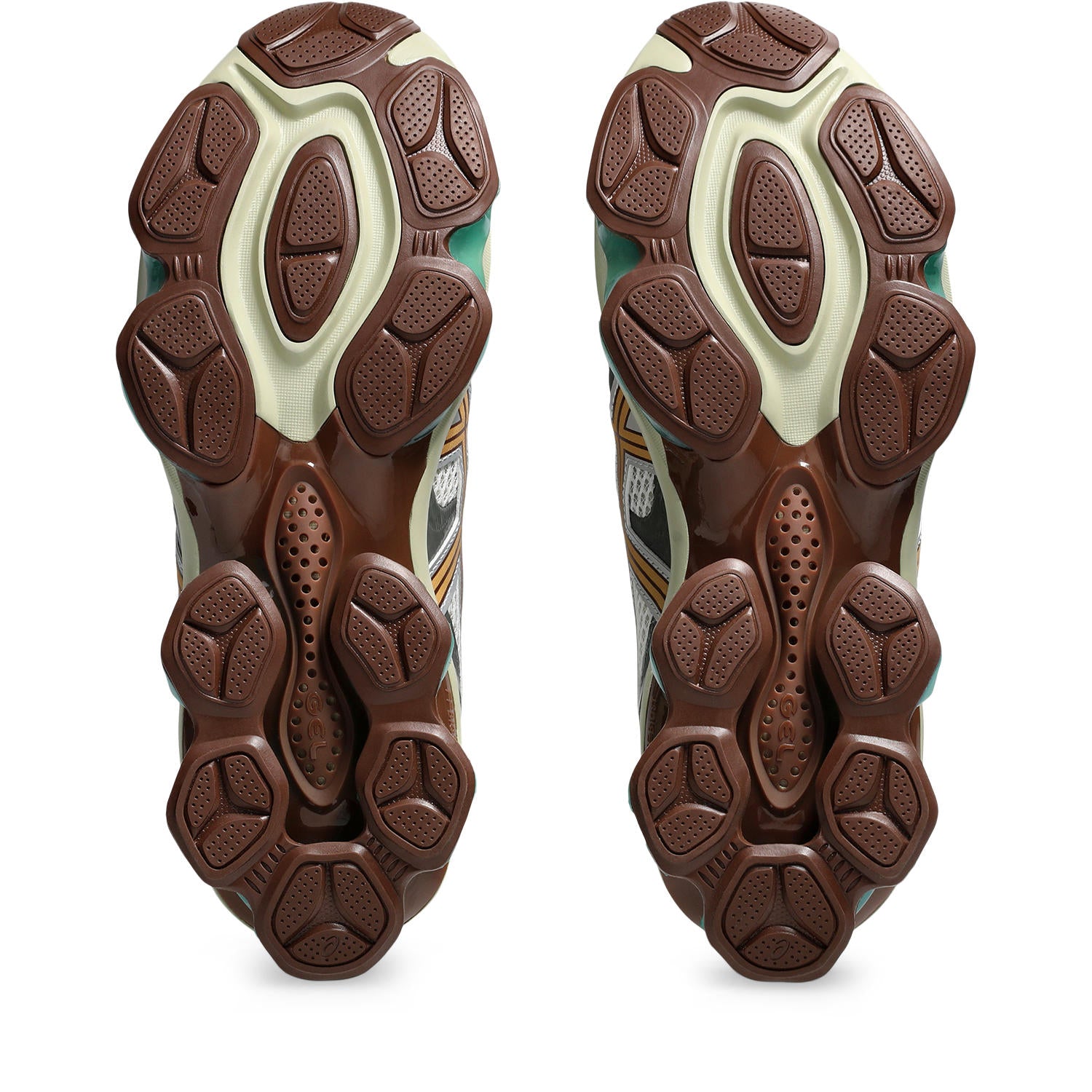 Gel-Quantum Kineti White Leather | Synthetic Shoe