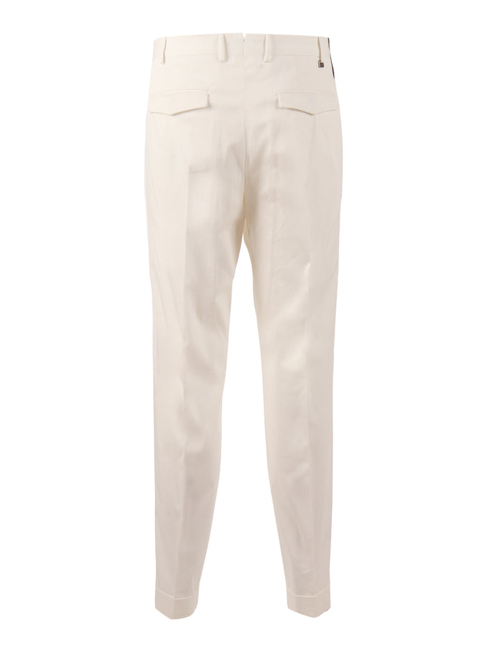 Master, 1 Pleat, Diagonal Pockets, Flap Back Turn-Up White Cotton Silk Elastane Pant