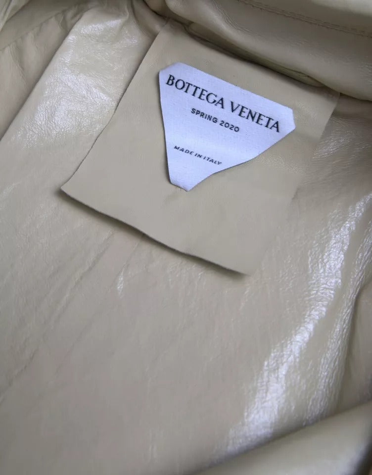 Bottega Veneta 100% Calf Leather trench coat in beige — view 7