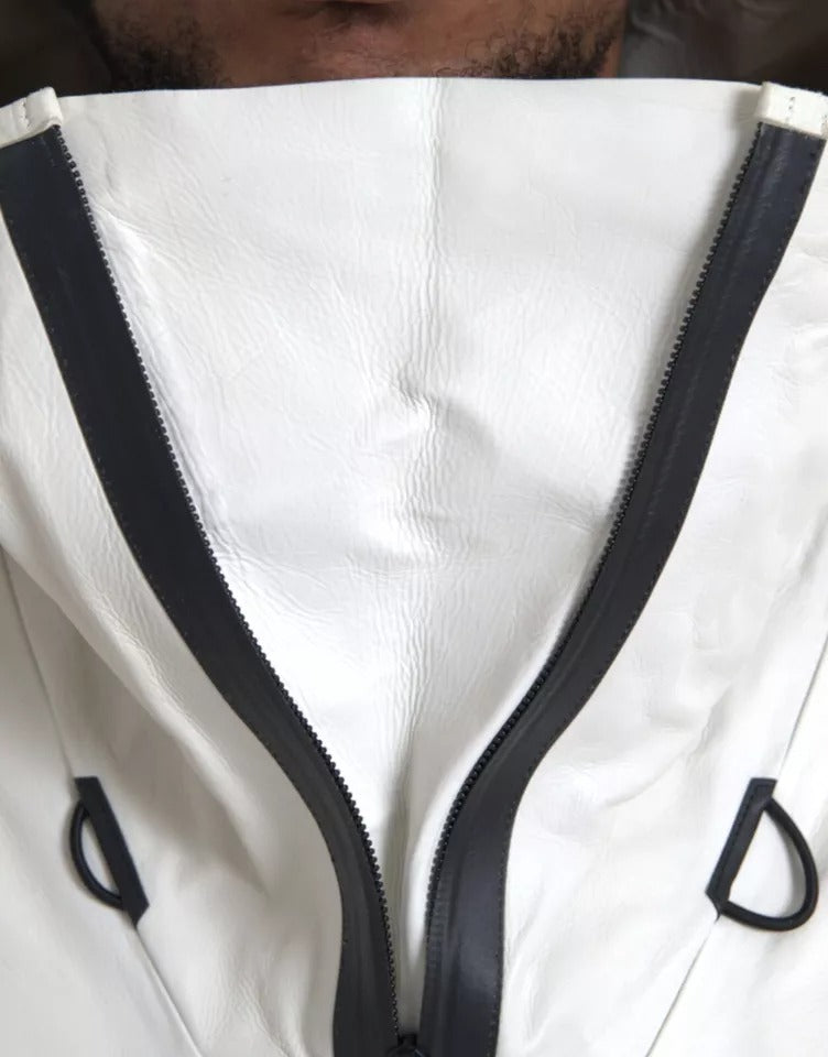 Bottega Veneta 100% Calf Leather raincoat in white — view 6