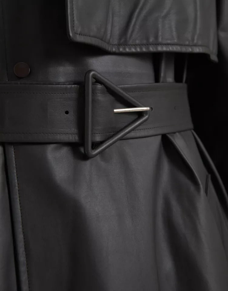 Bottega Veneta 100% Calf Leather trench coat in black — view 8