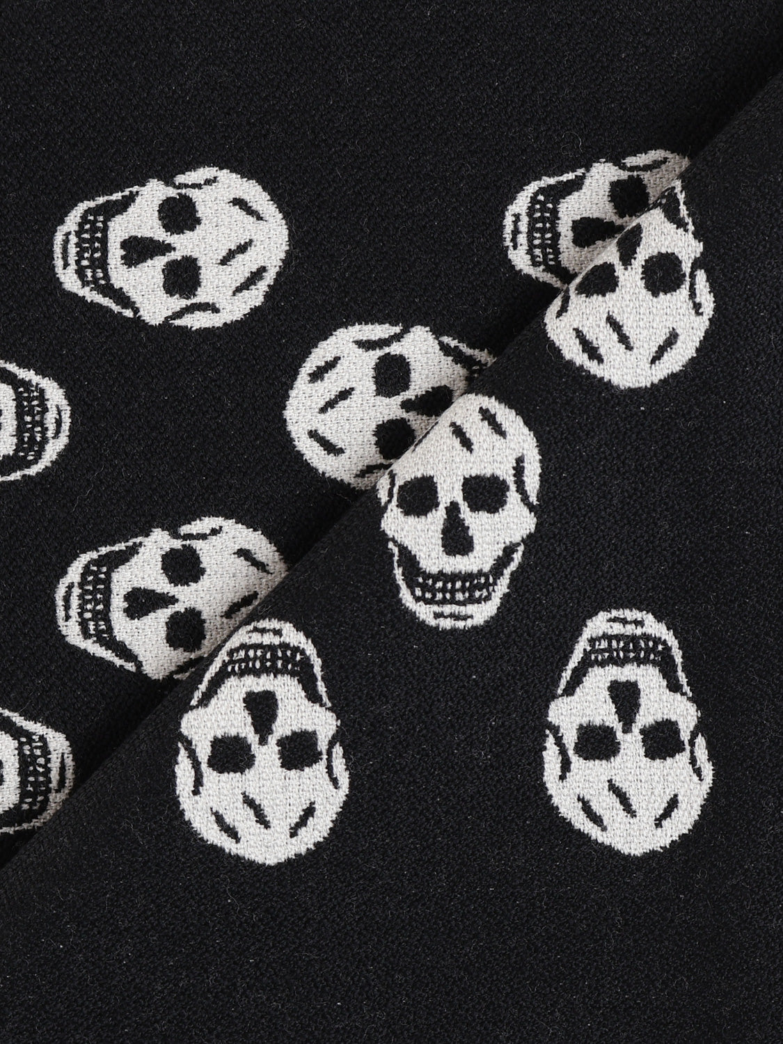 Alexander Mcqueen Scarfs Black Wool