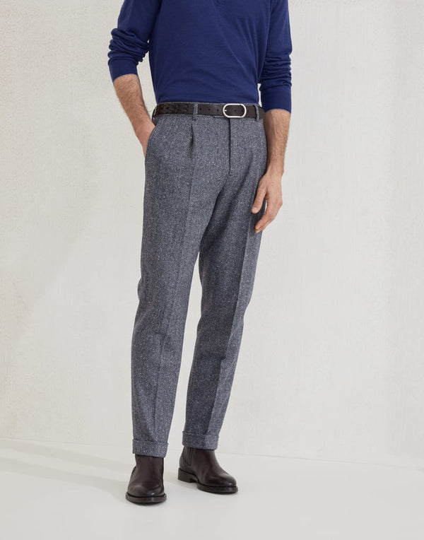 Brunello Cucinelli Mens Navy Wool Pleated Trousers