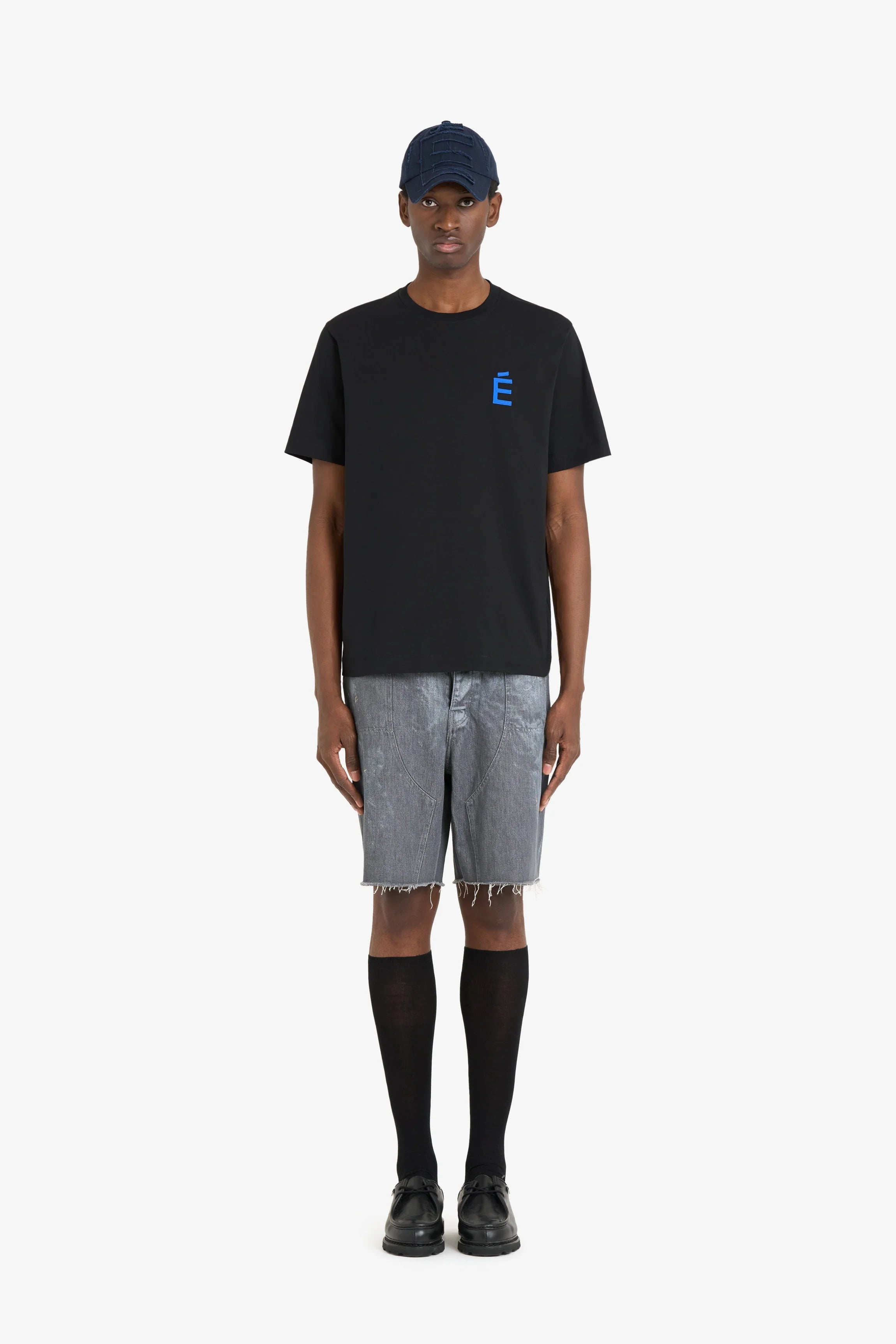 Regular T-shirt E Black Organic Cotton Tshirt