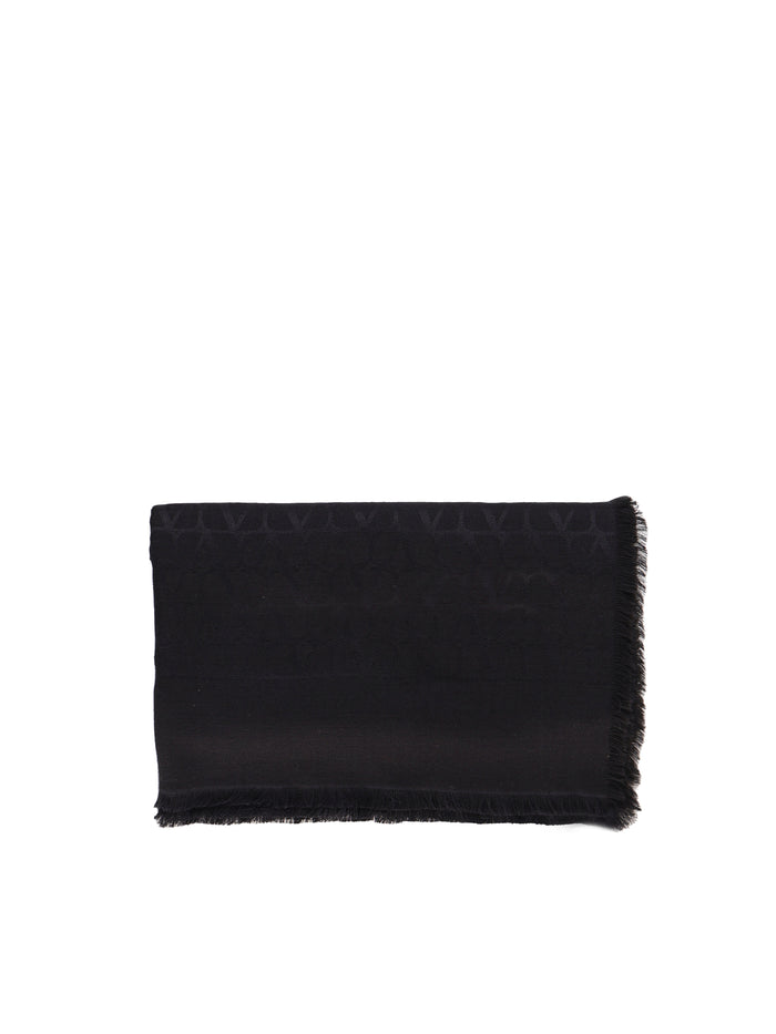 Valentino Garavani Scarfs Black Sewv