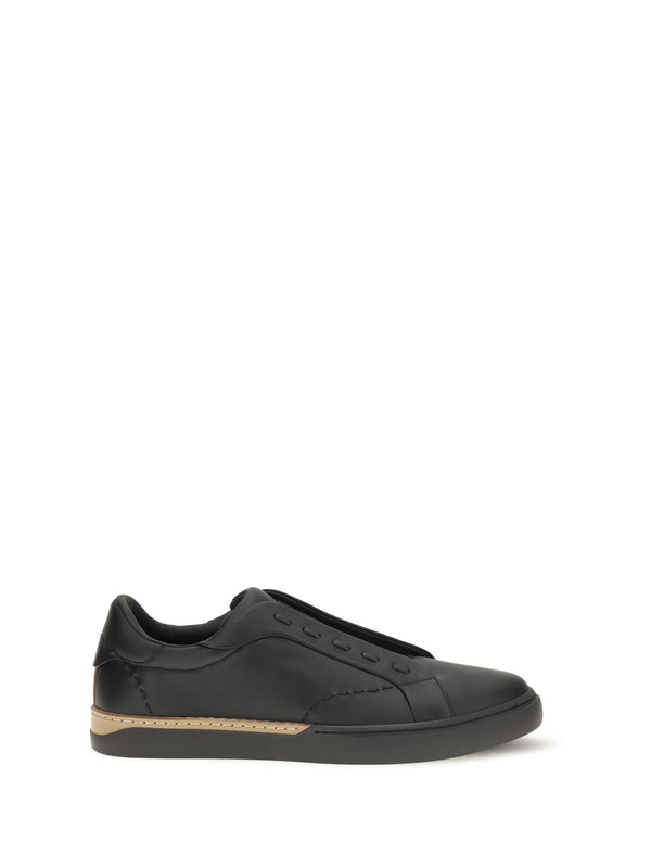 Fendi Upper: 100% calf leather; Sole: 100% rubber sneakers in black