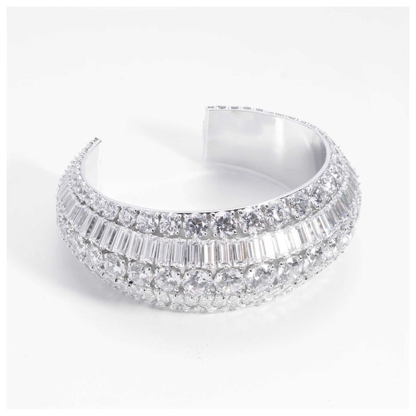 Preloved - Swarovski Womens Hyperbola White Crystal Bracelet 5598342 One Color Bracelets