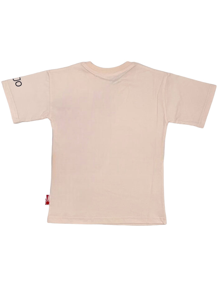 T-shirt Over Nude & Neutrals