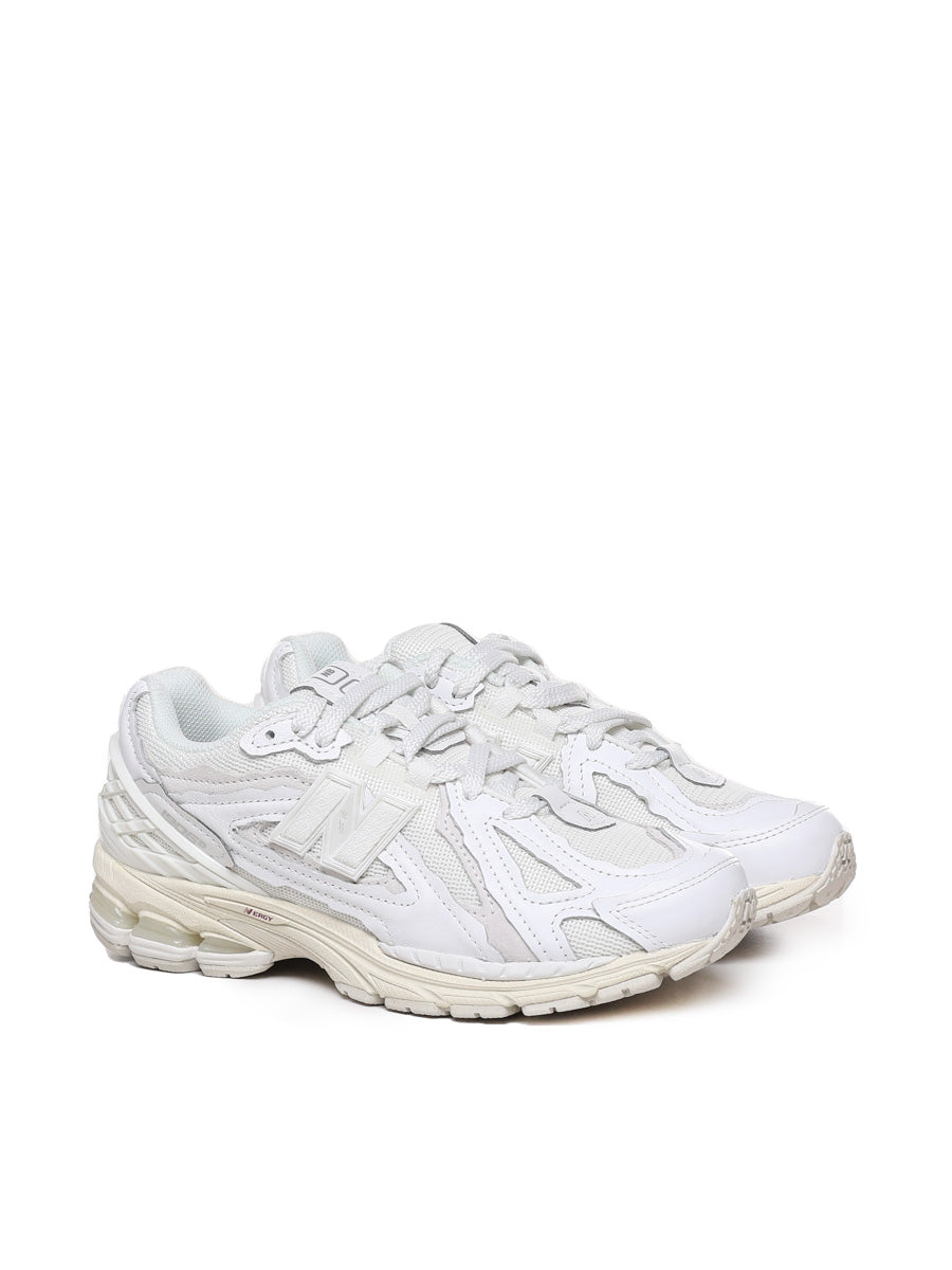 New Balance Sneakers Grey Mesh