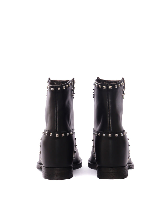 Ankle Boots With Vent Black Leather Sole Rubber Booties