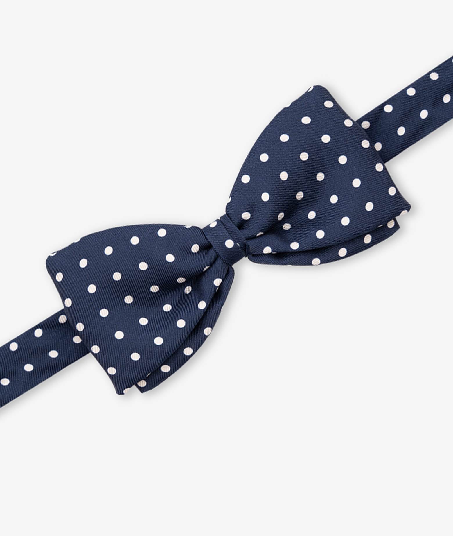 Bow Tie Popping White Printed