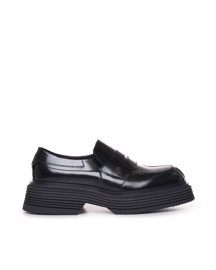 THE-ANTIPODE Flat shoes Black Calfskin