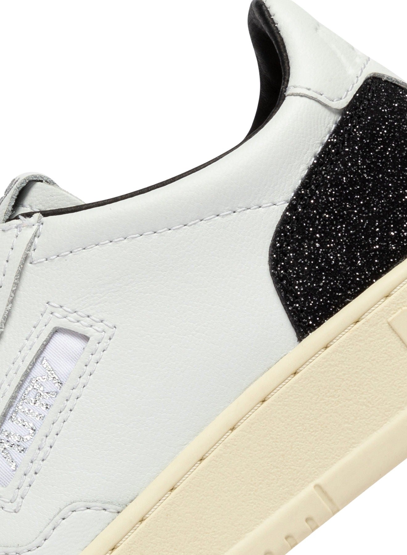Medalist Low Soflea Spk Wht Blk White Cow Leather + Calf Shoe