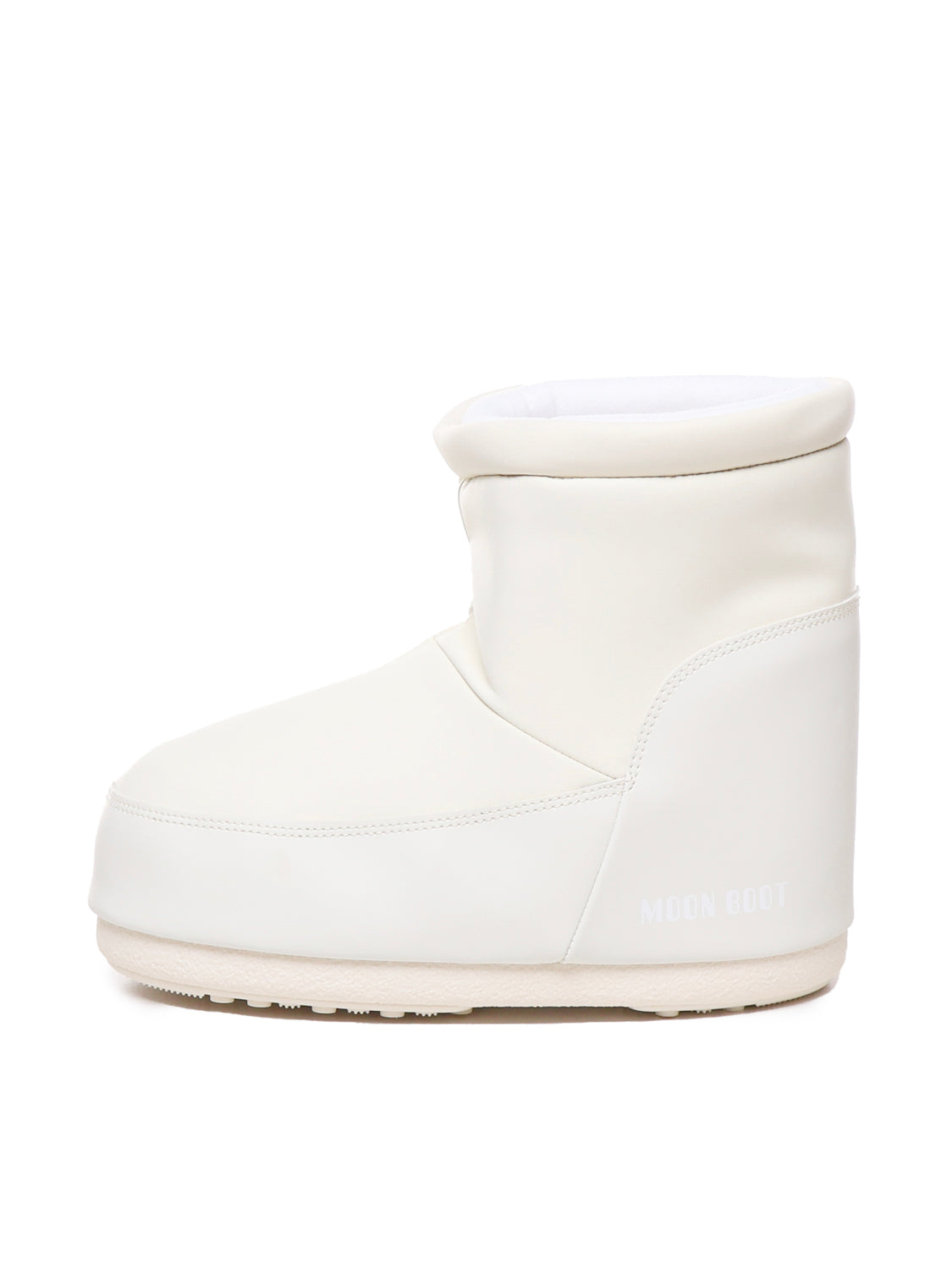 Moon Boot White Suede