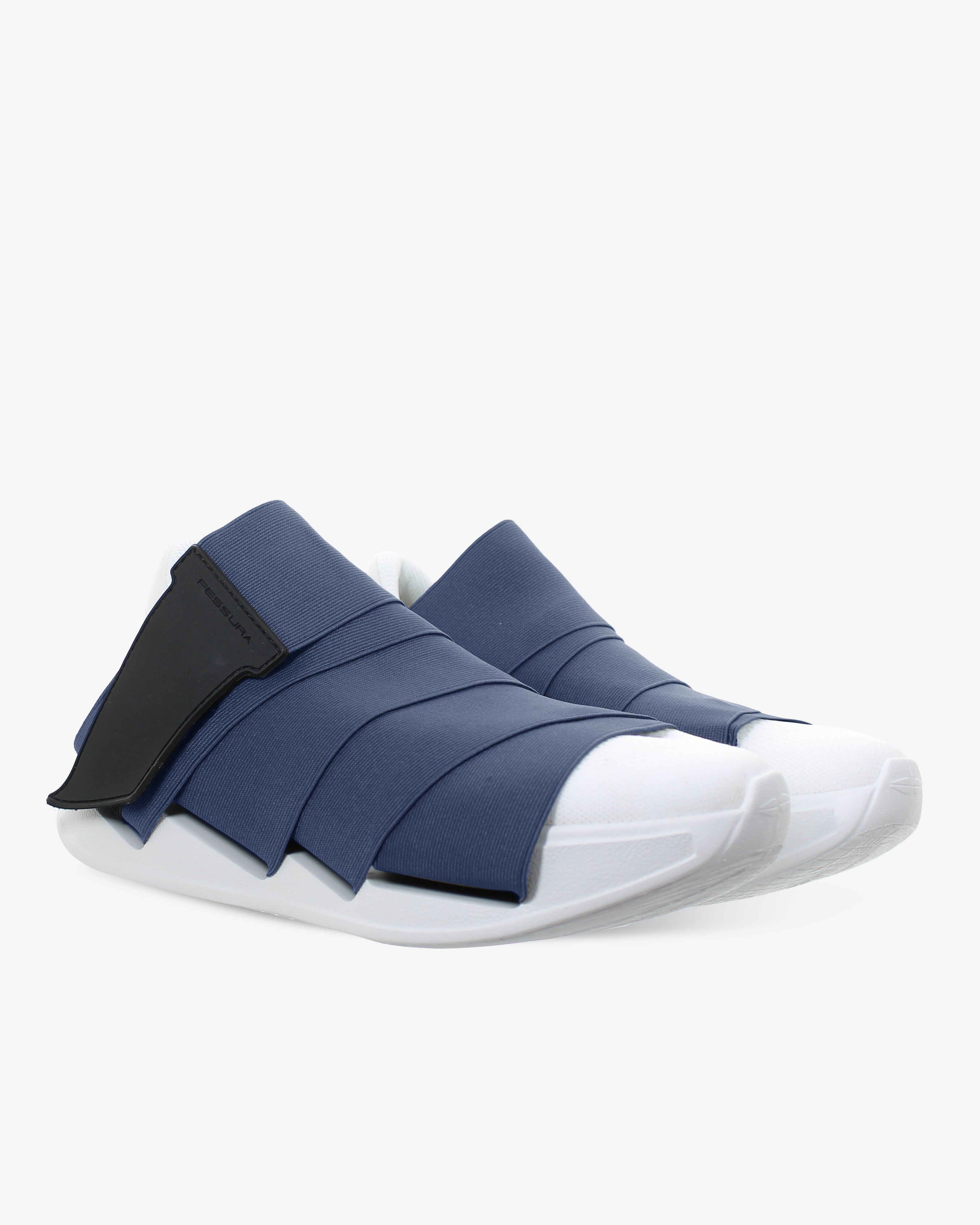 Change Shoe 06 Navy Everyday Sneakers