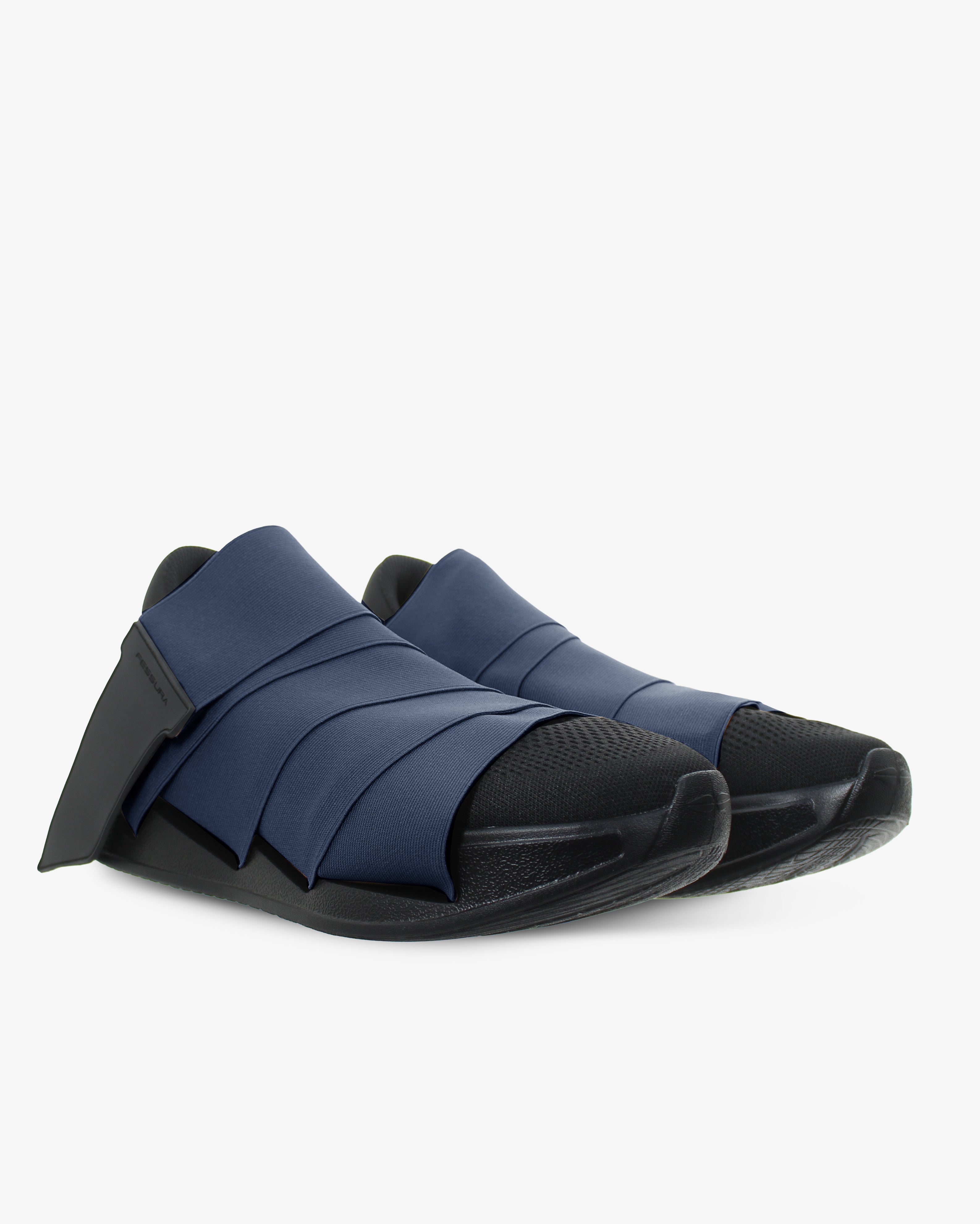Change Shoe 06 Navy Everyday Sneakers