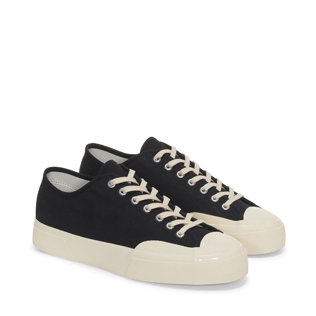 2432 Works Low Cut Black Cotton | Shoe