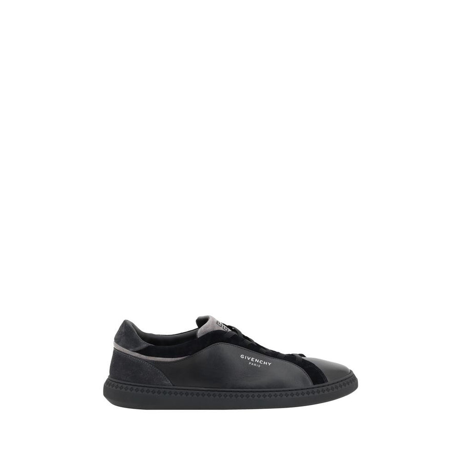 Givenchy sneaker in black