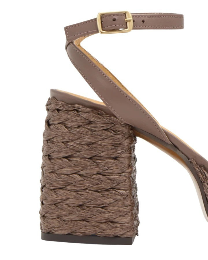 Valeriette 258 Brown Shoe