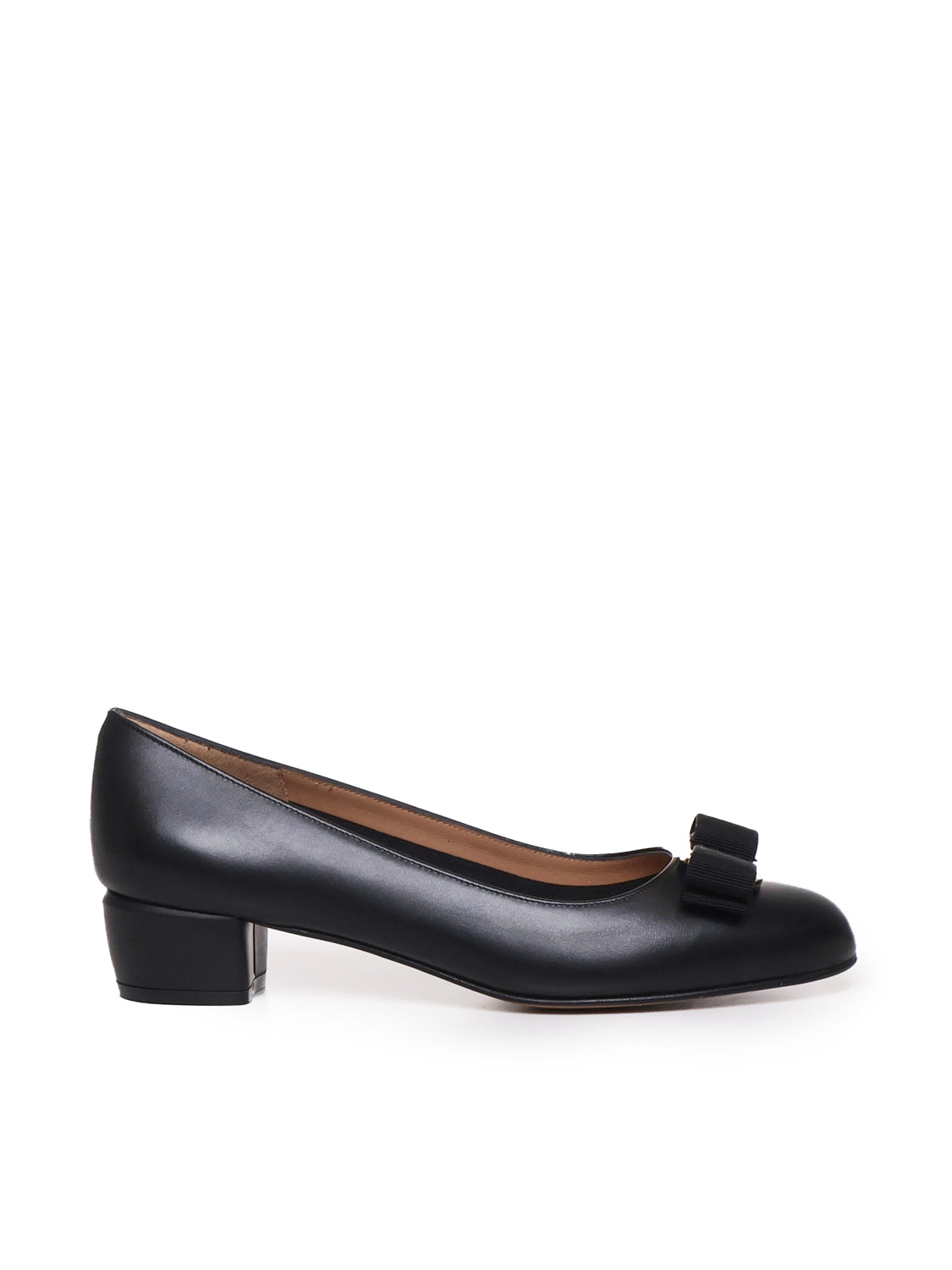 Ferragamo With Heel Black Upper: Calf