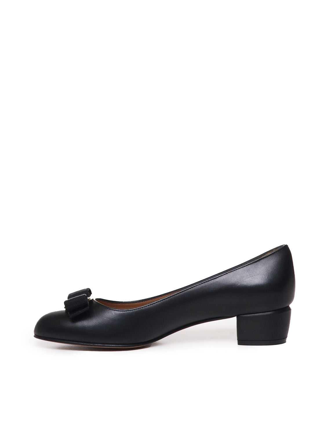 Ferragamo With Heel Black Upper: Calf
