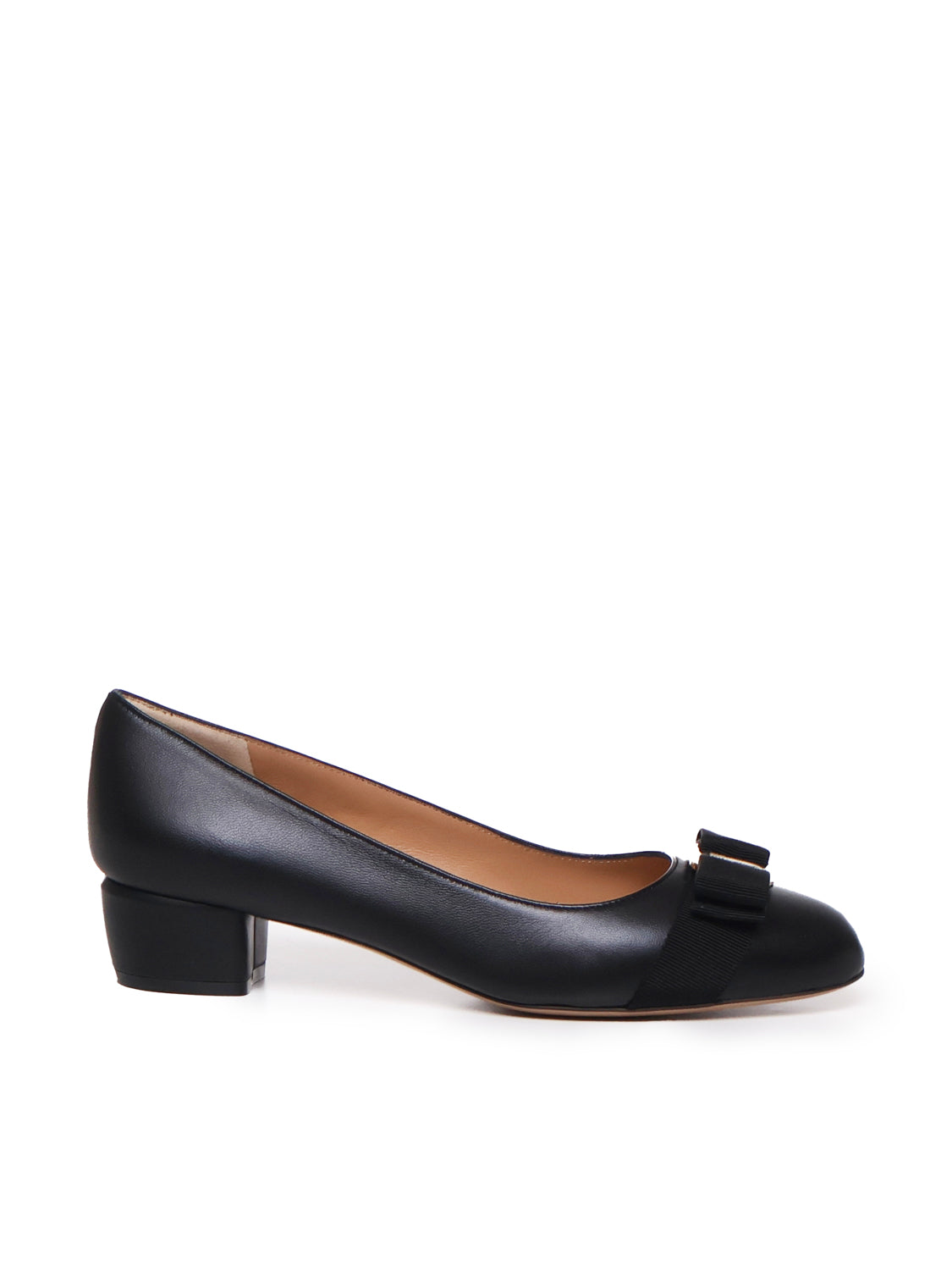 Ferragamo With Heel Black Upper: Lamb