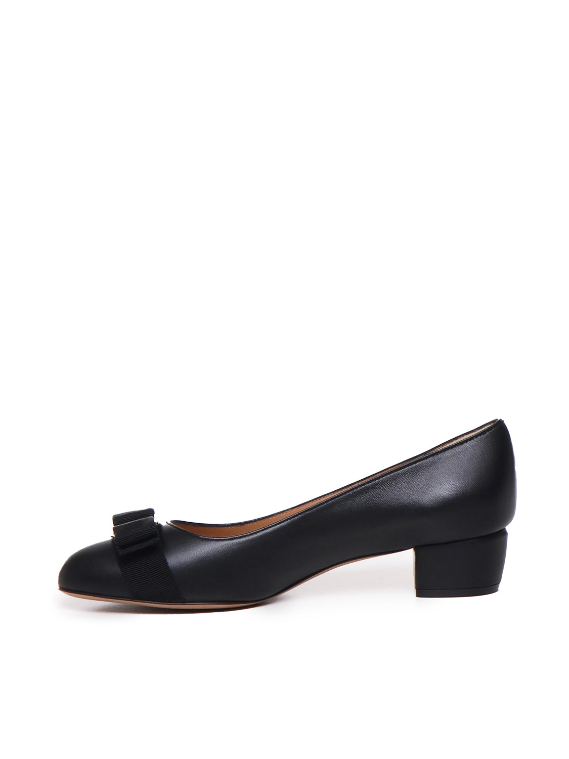 Ferragamo With Heel Black Upper: Lamb