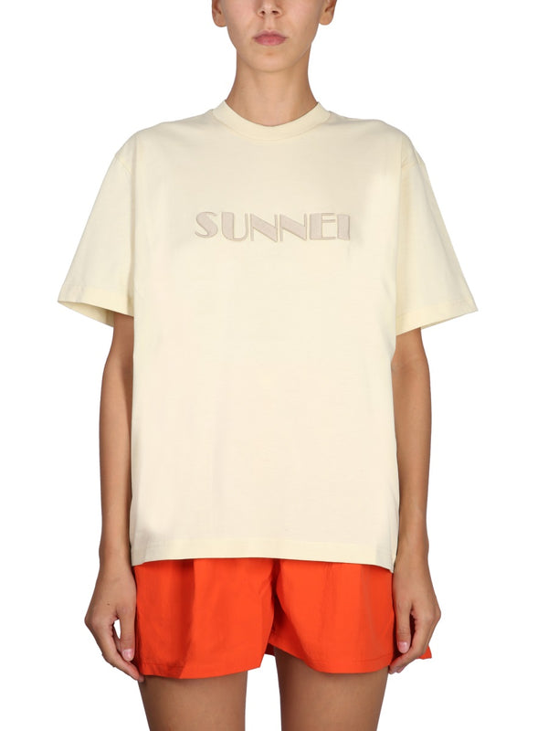 Crewneck T-Shirt With Logo Embroidery Beige Cotton T-shirts