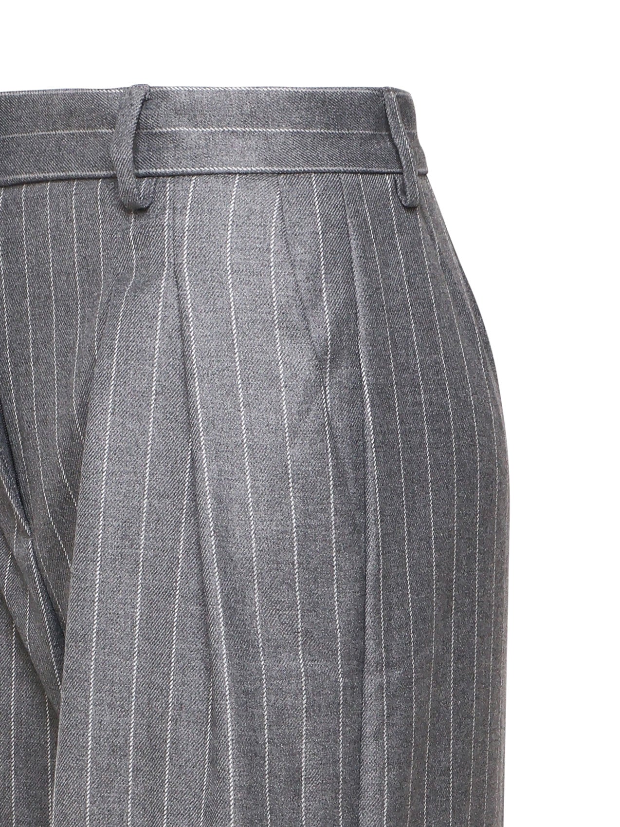The Andamane Rtw Grey/white Poly Vi Ea