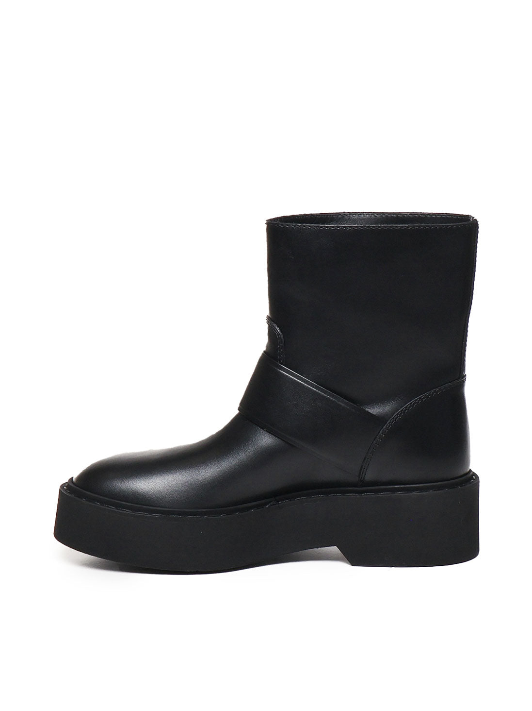 Roger Vivier Boots Black Calfskin