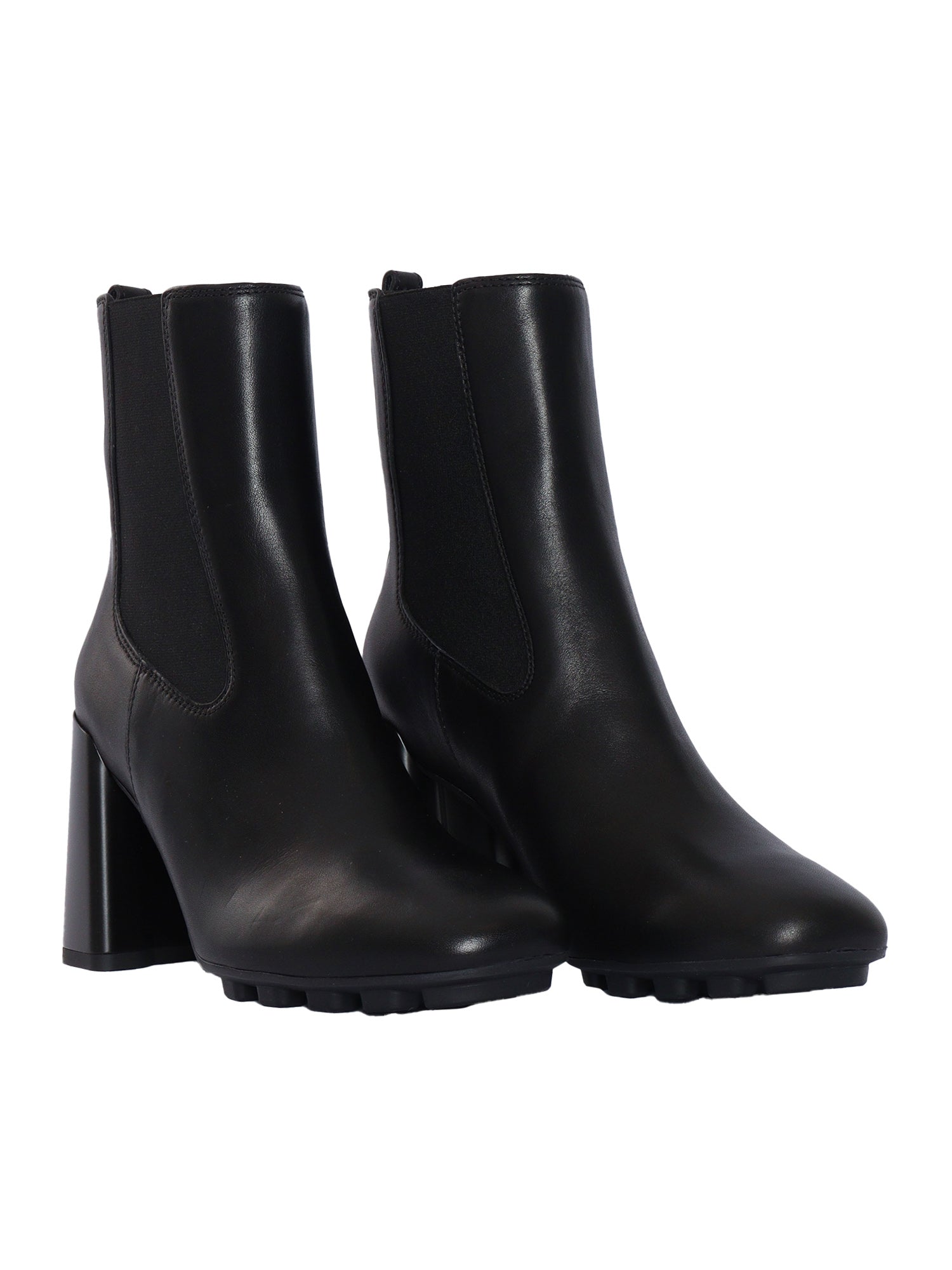 H695 Chelsea Boots Black Booties