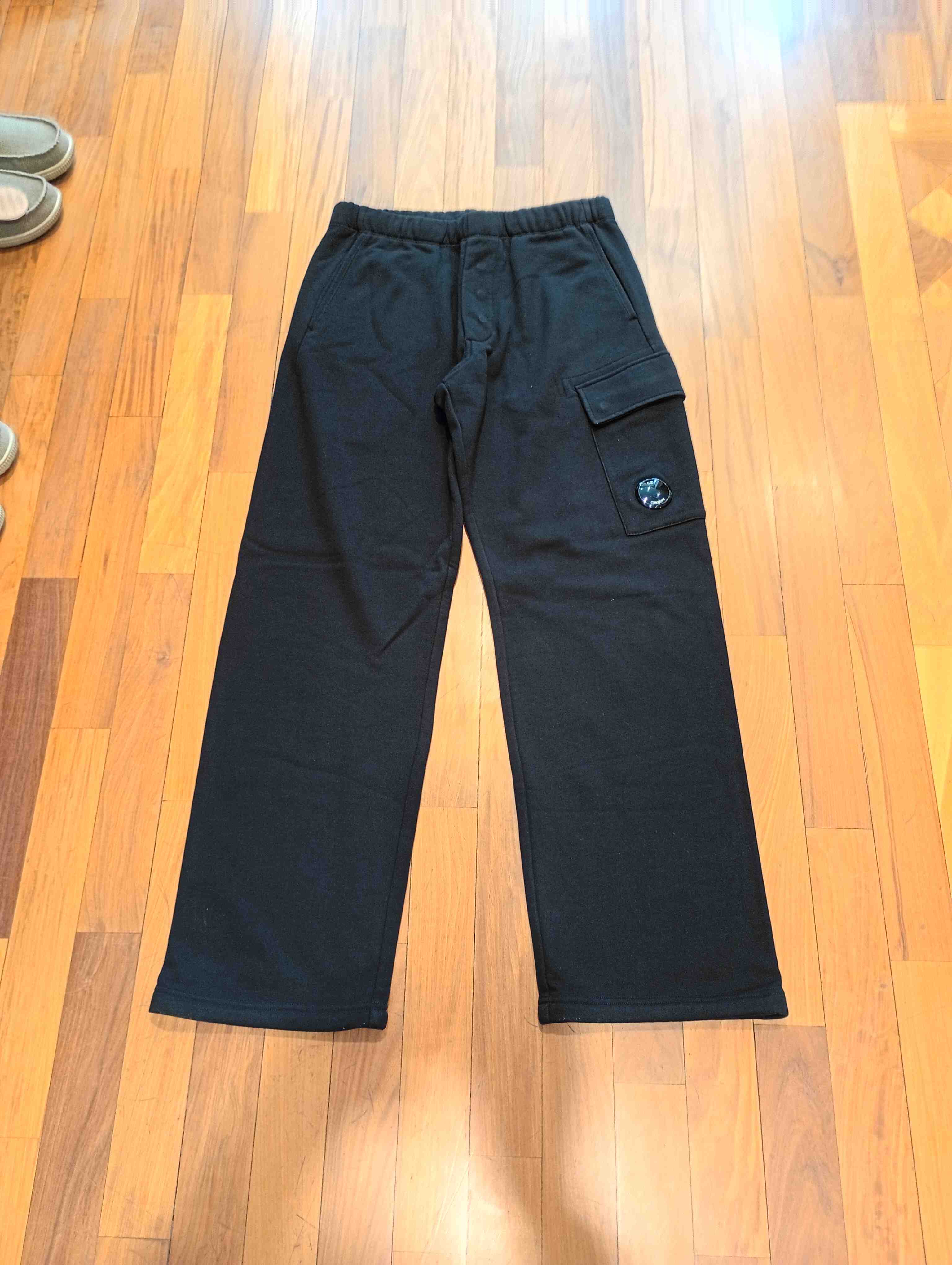 Diagonal Raised Fleece Cargo Sweatpants Black Cotton |