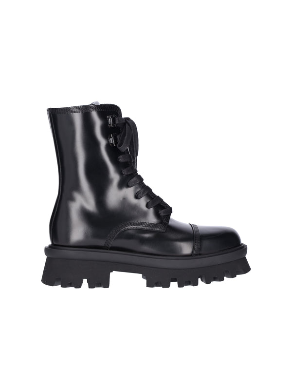 Ferragamo 100% Leather boot in black