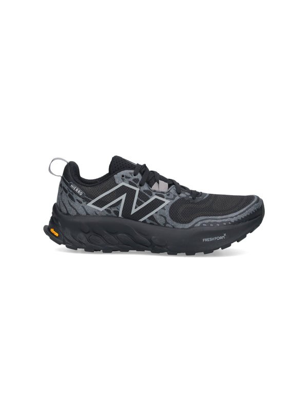 New Balance Mesh sneaker in black