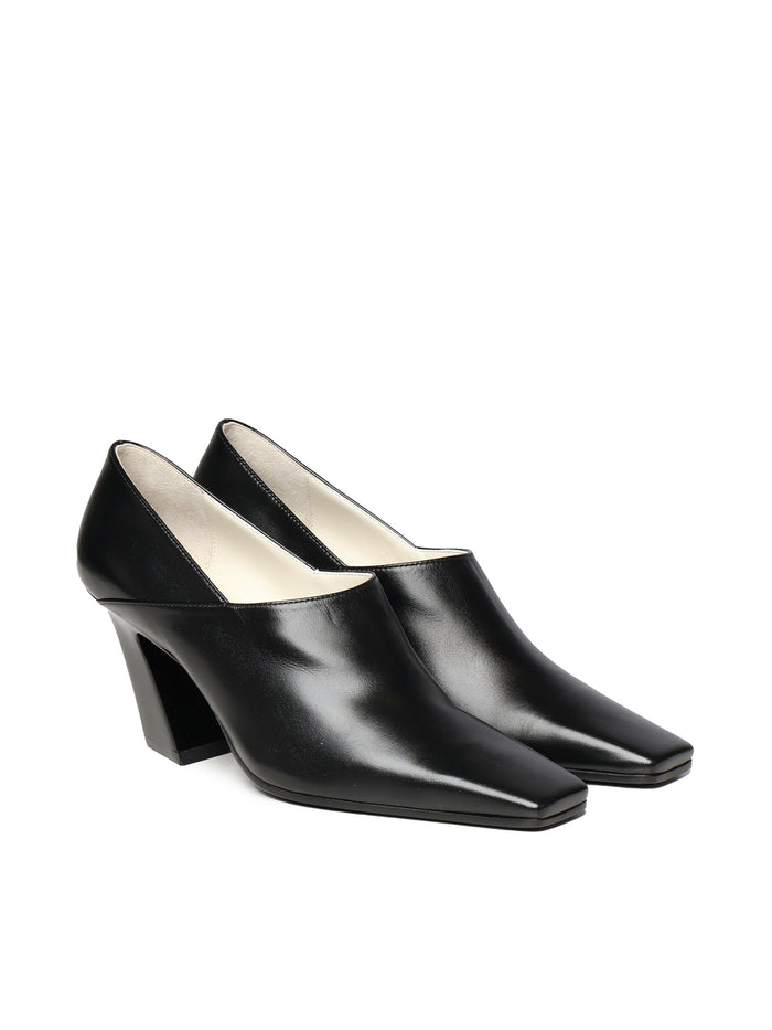 Bottega Veneta With Heel Black Calfskin