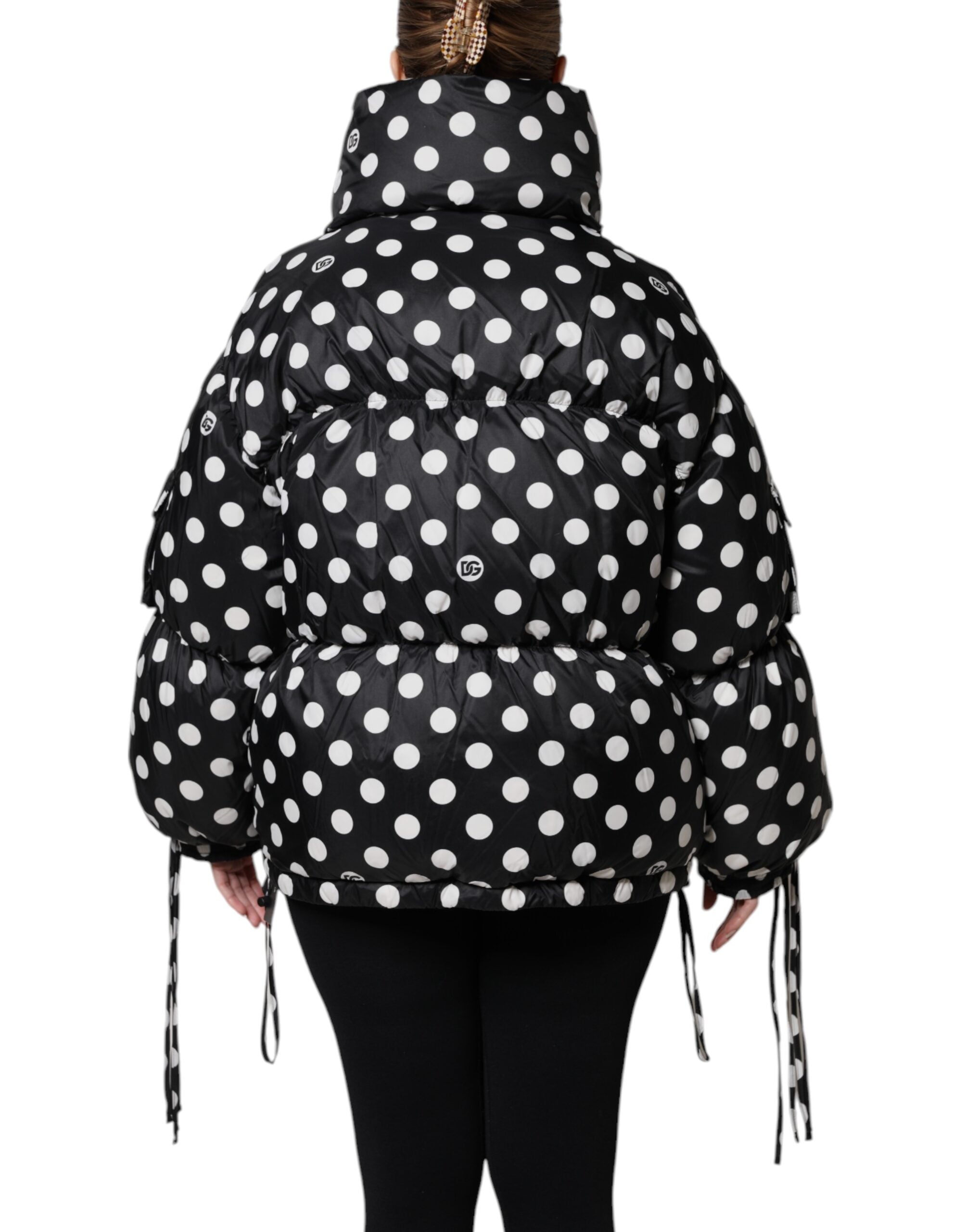 Dolce & Gabbana 100% Nylon puffer jacket in black — view 4