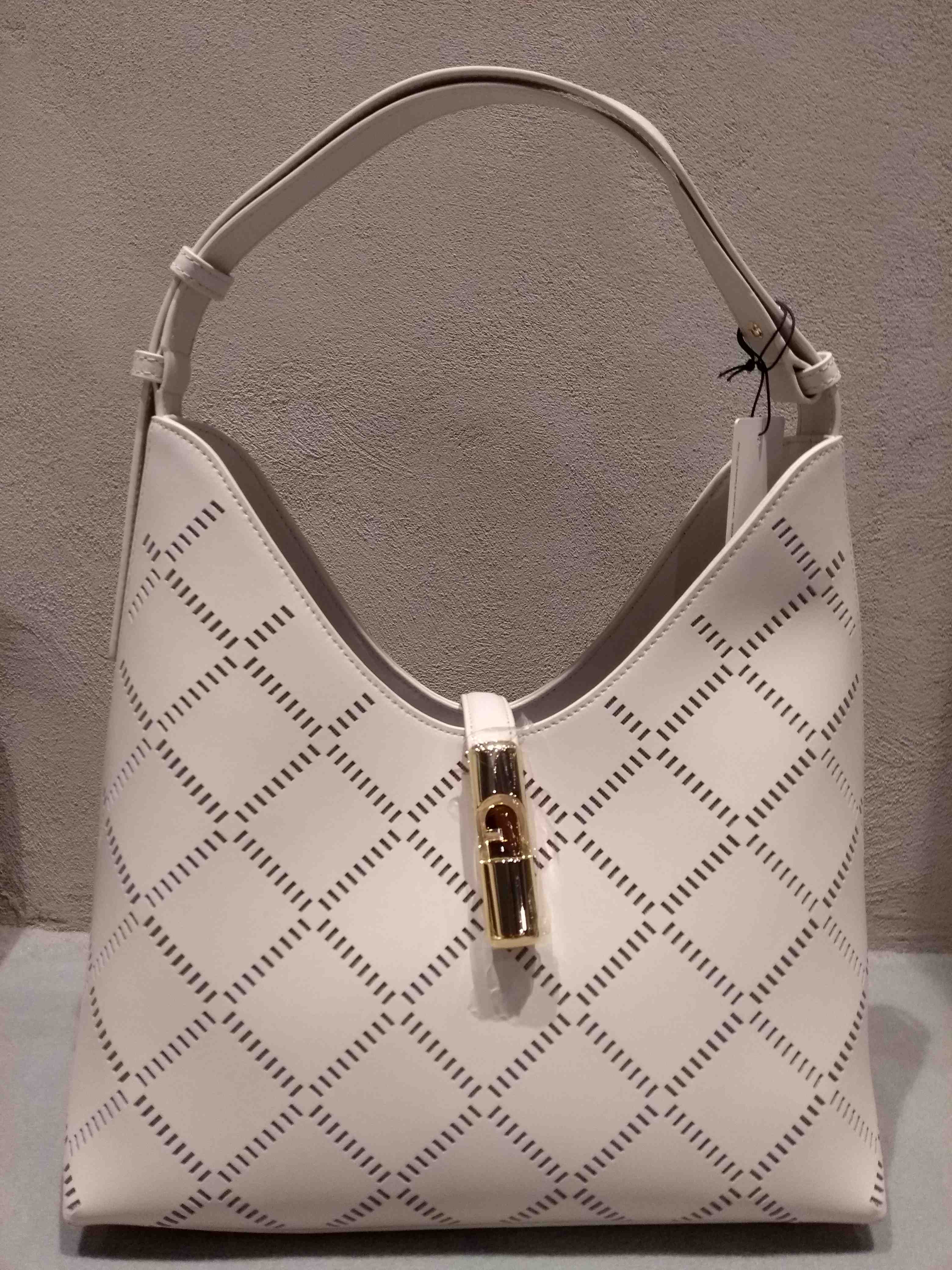 Goccia M Hobo White Calf Leather | Bag