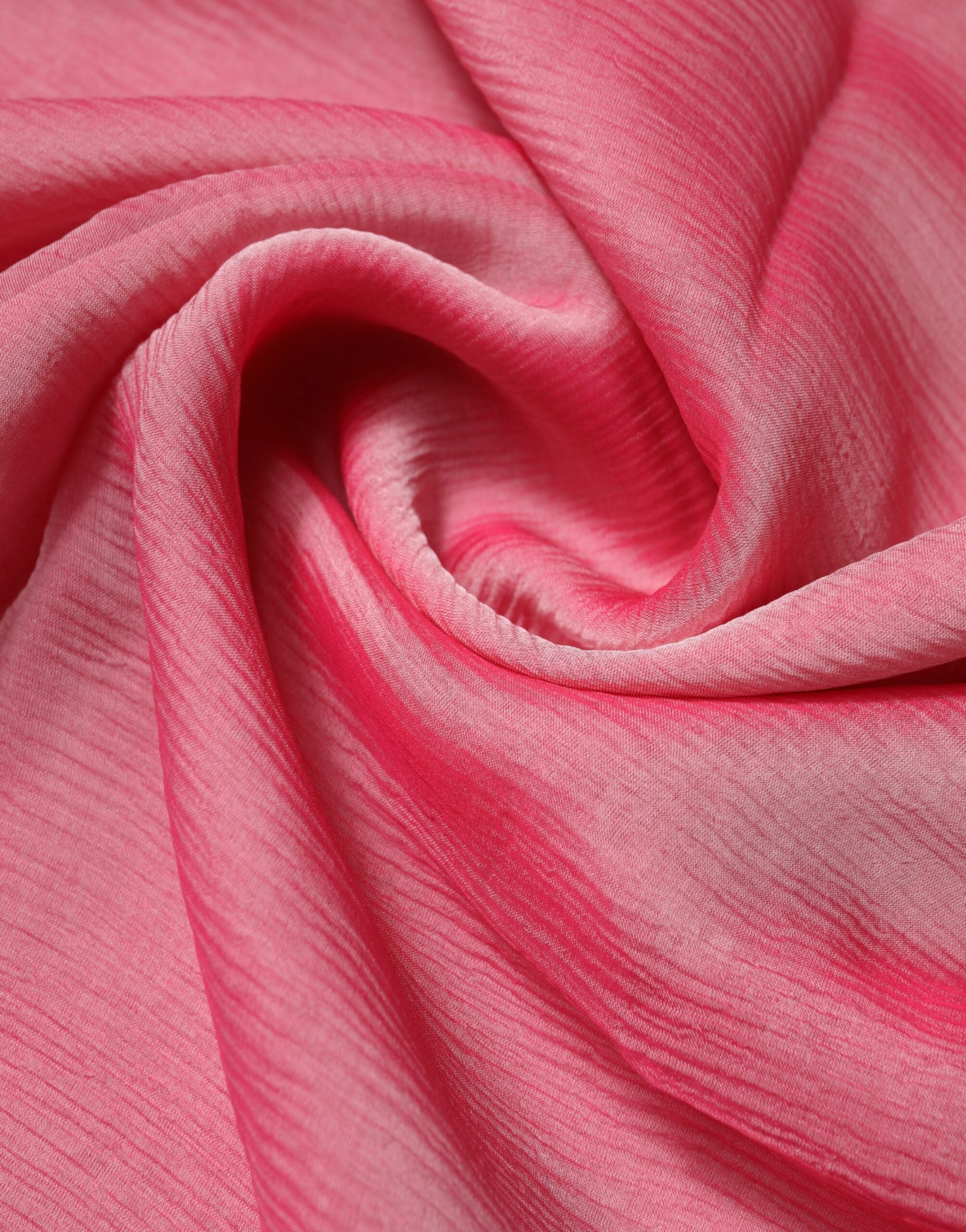 Dolce & Gabbana 100% Silk shawl in pink — view 4