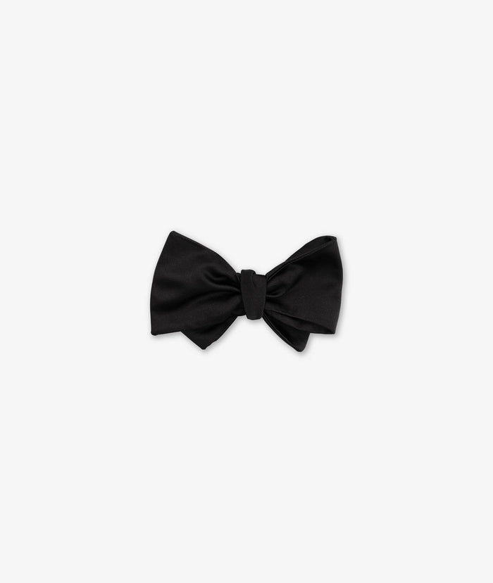 Bow Tie To Roger Black Ceremony