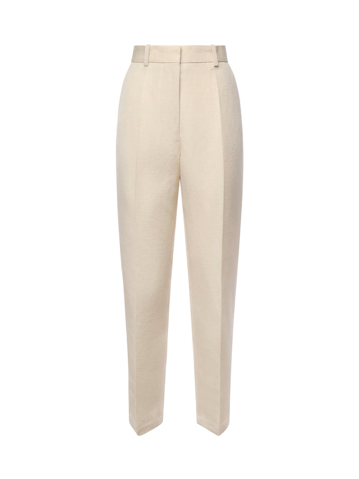 JACQUEMUS RTW Beige
