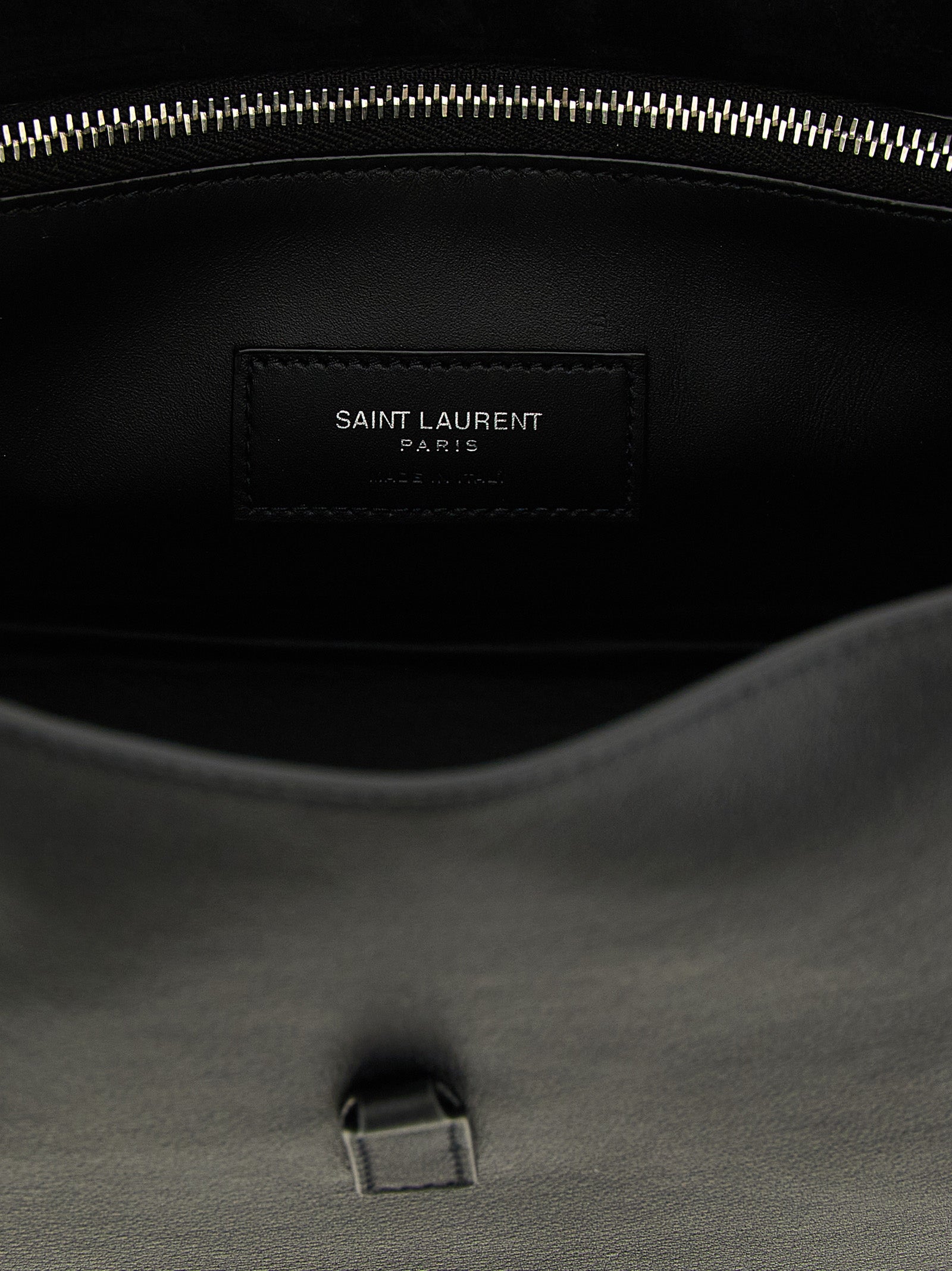 Micro Le 5 À 7 Shoulder Bag Black Calfskin Leather (bos Taurus)