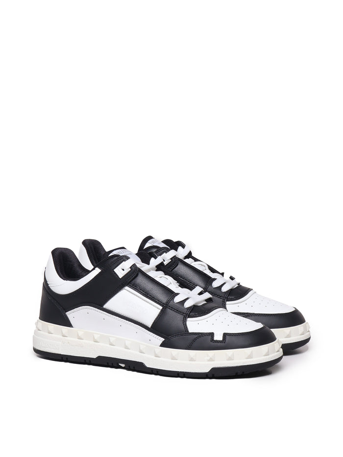 Valentino Garavani Sneakers Black Calfskin