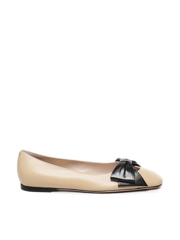 Valentino Garavani Flat Shoes Sand-black Goatskin