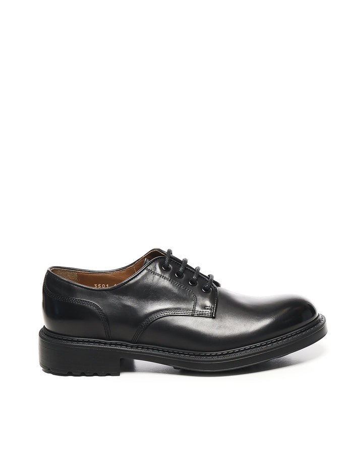 Doucals Flat shoes Black Calfskin