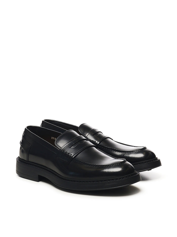 Doucals Flat shoes Black Calfskin