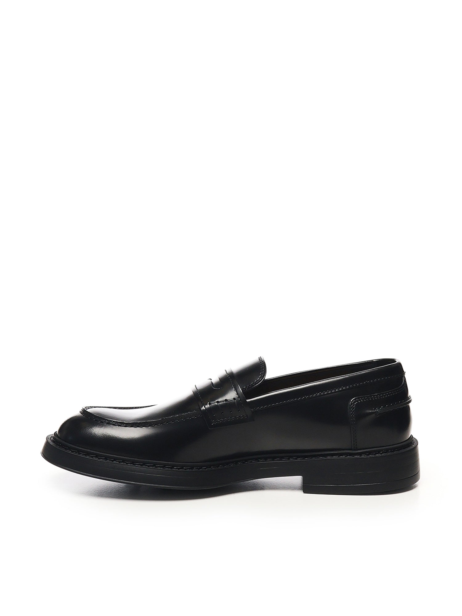 Doucals Flat shoes Black Calfskin